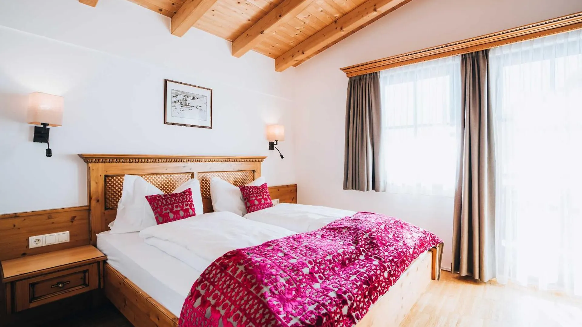 Aparthotel Gruenwald Resort Soelden