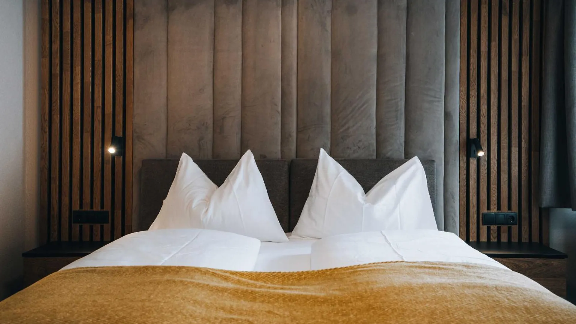 Апарт-отель Gruenwald Resort Soelden